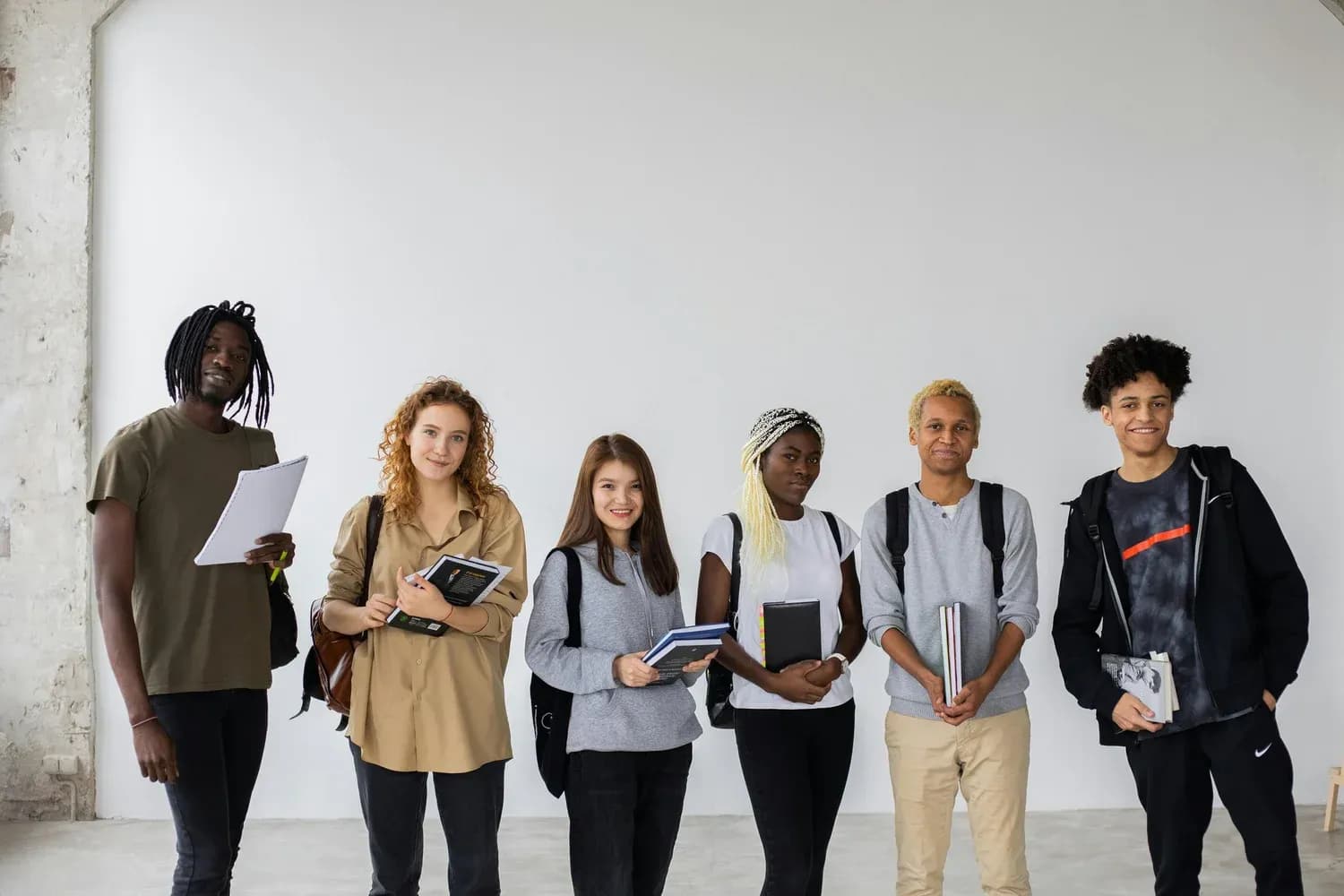 Connecting with Fellow Students and Locals Abroad